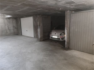 parking-box à la vente -   06800  CAGNES-SUR-MER, surface 12 m2 vente parking-box - APR662622
